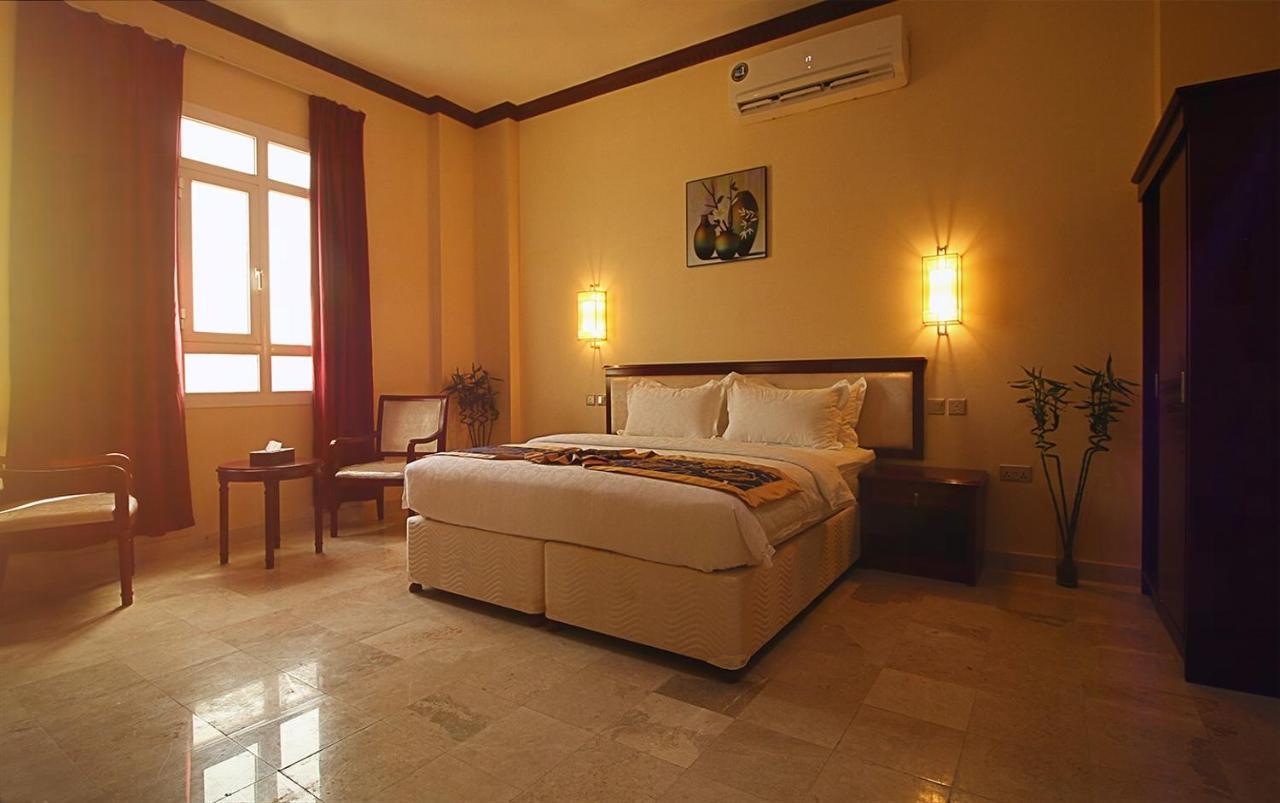Farah Hotel Apartment Maskat Dış mekan fotoğraf